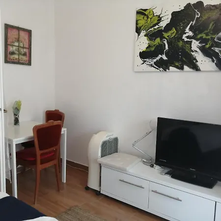 Panoramico Seaview Sandy Beach Apartment *