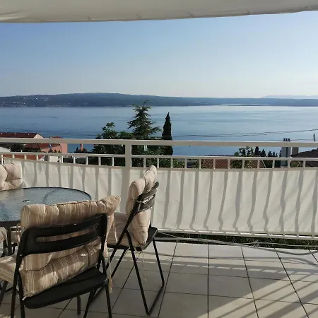 Panoramico Seaview Sandy Beach Apartment *